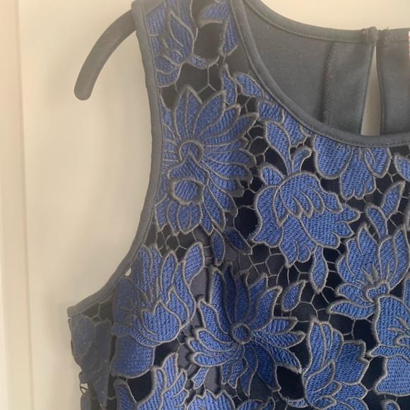 Anthropologie navy cutout top - Picture 2 of 7